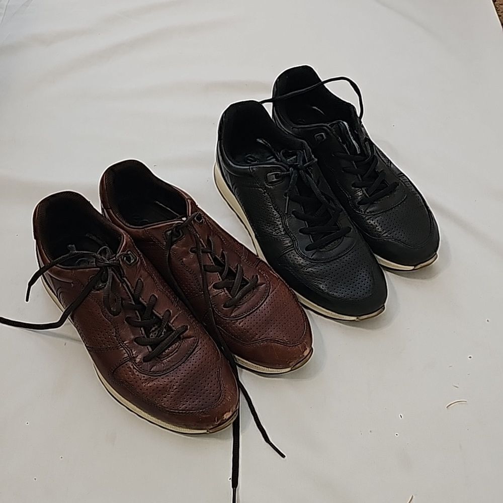 Ecco Men’s two pairs Black/ Brown Leather Danish Design eakers 42 Europe…